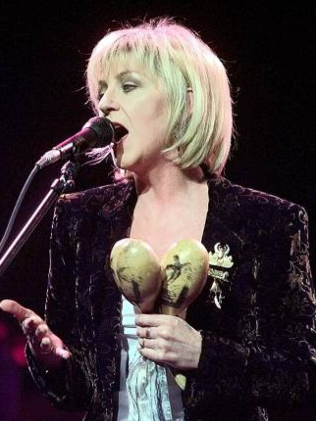 Fleetwood Mac singer-songwriter Christine McVie dies at 79